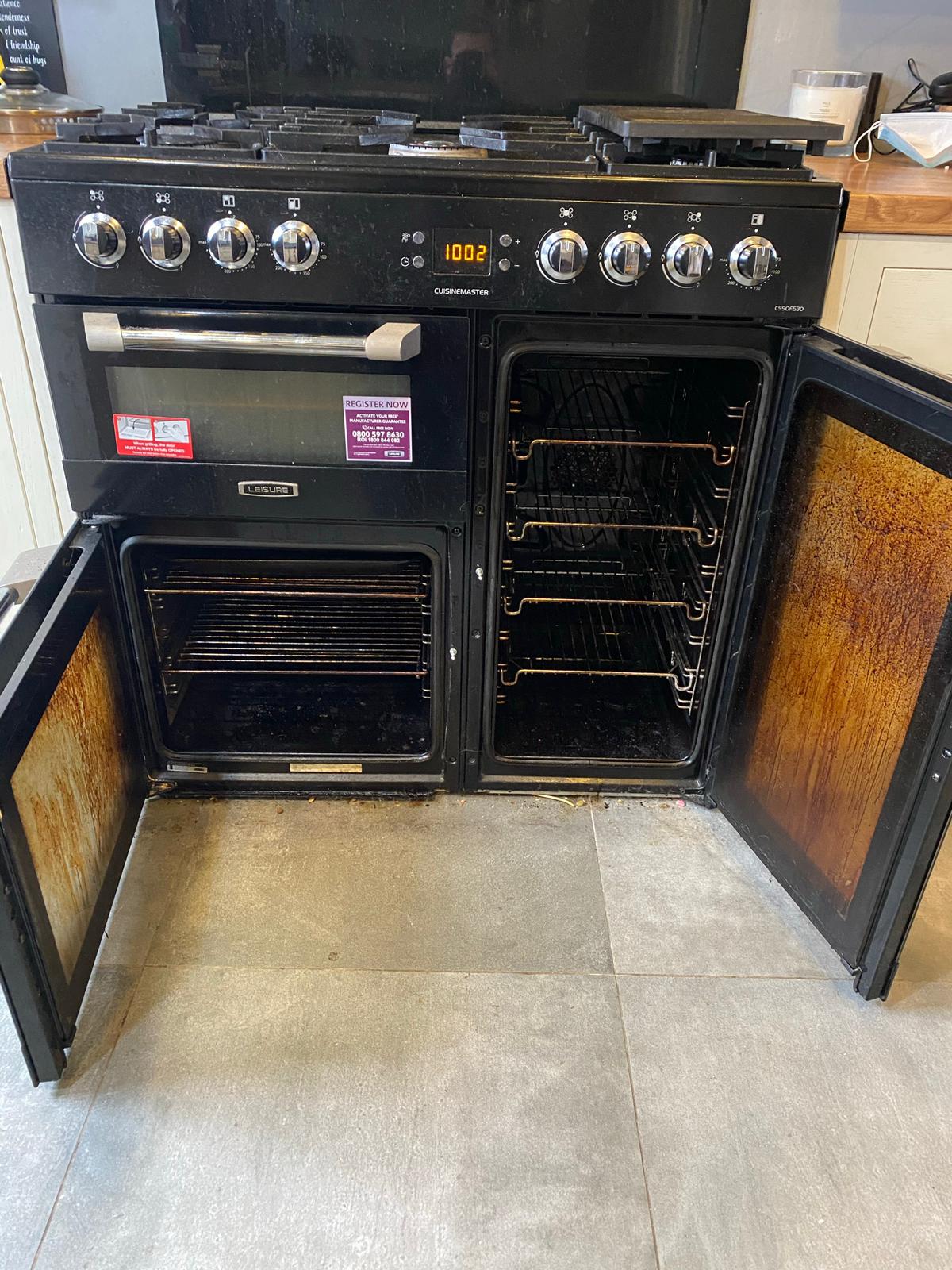 Oven Cleaning Services | Herts Carpet Care